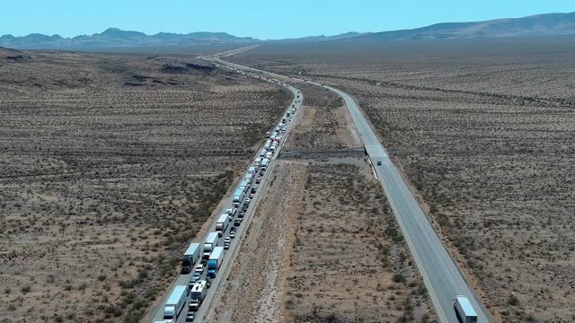 Las Vegas Review Journal News | I-40 backup in California