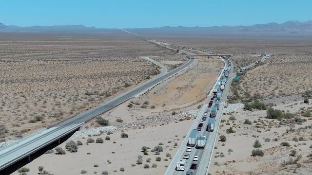 Las Vegas Review Journal News | I-40 backup in California
