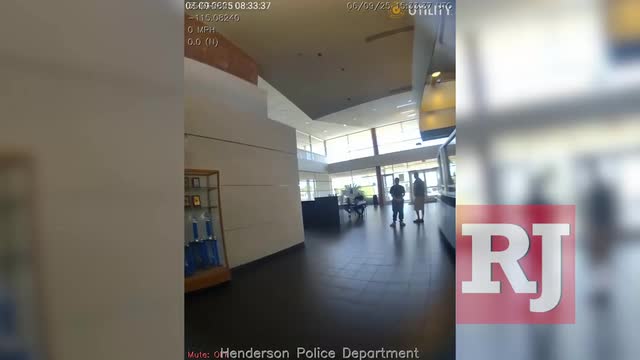 Las Vegas Review Journal News | NEW VIDEO: Las Vegas Strip shooting suspect turns himself in