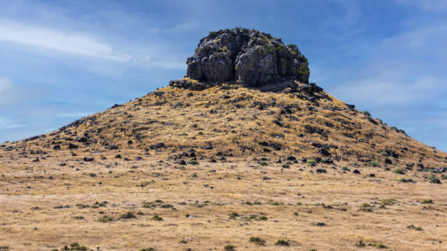 Las Vegas Review Journal News | At Thacker Pass, tensions flare over Nevada’s rush for ‘white gold’