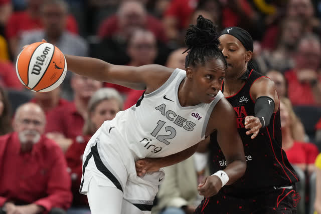 Las Vegas Review Journal Sports | Aces take Game 3 to pull ahead 2-1 in the WNBA Semifinals