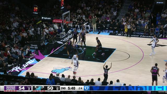 LaVine's 42-Point Masterpiece Leads Kings Past Heat