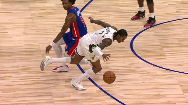 Porter Jr.'s 32-Point Effort Not Enough as Pistons Fall to Bucks