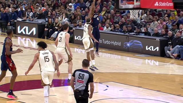 Mitchell's 29-Point Night Leads Cavaliers Over Warriors